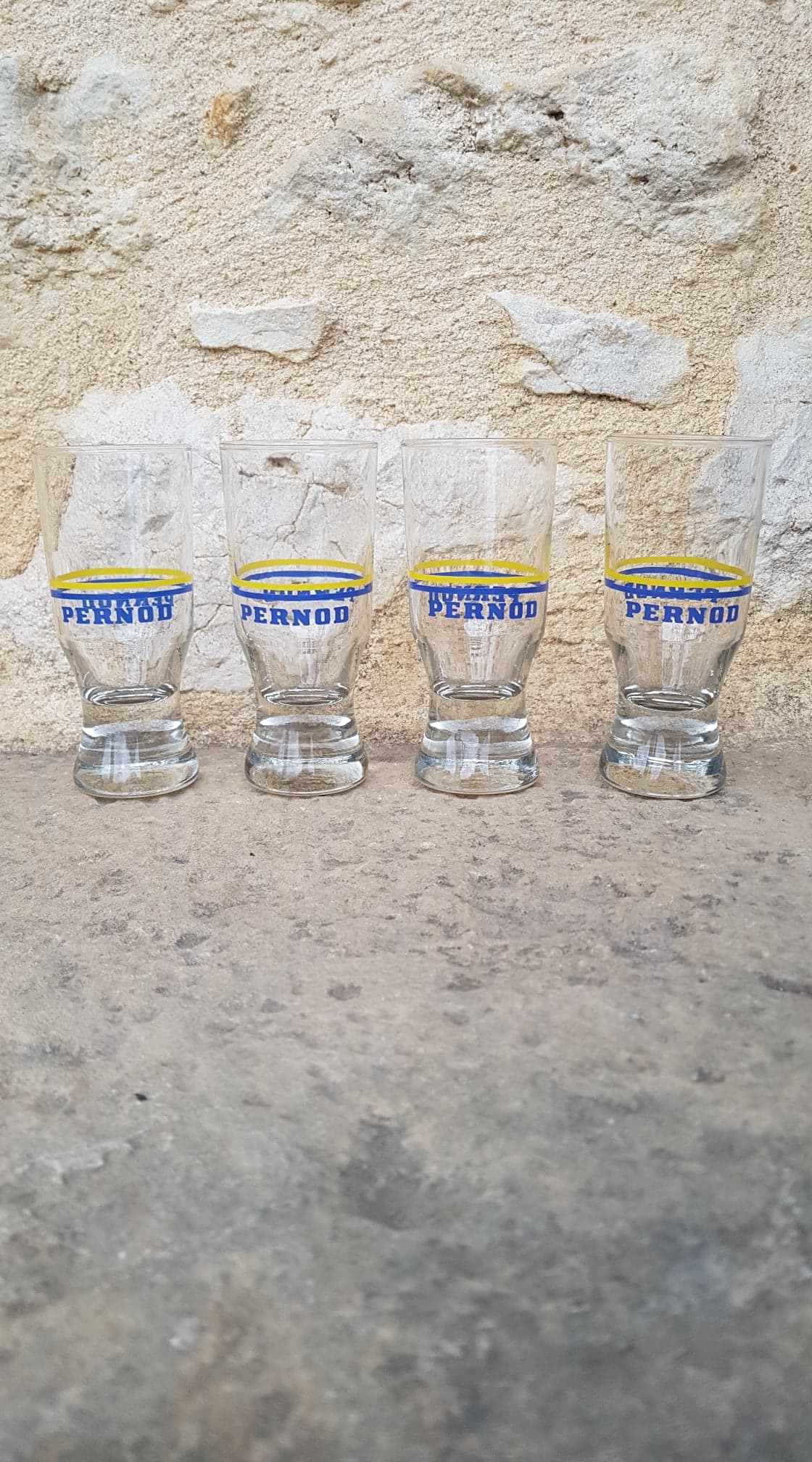 Set of 4 Pernod glasses