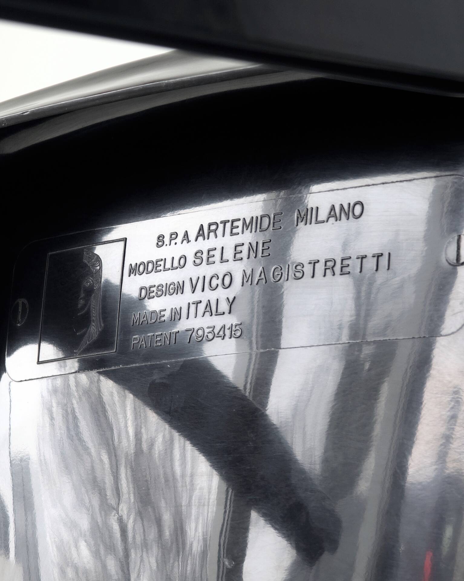 4 vintage chairs model Selene, Vico Magistretti for Artemide, 1970