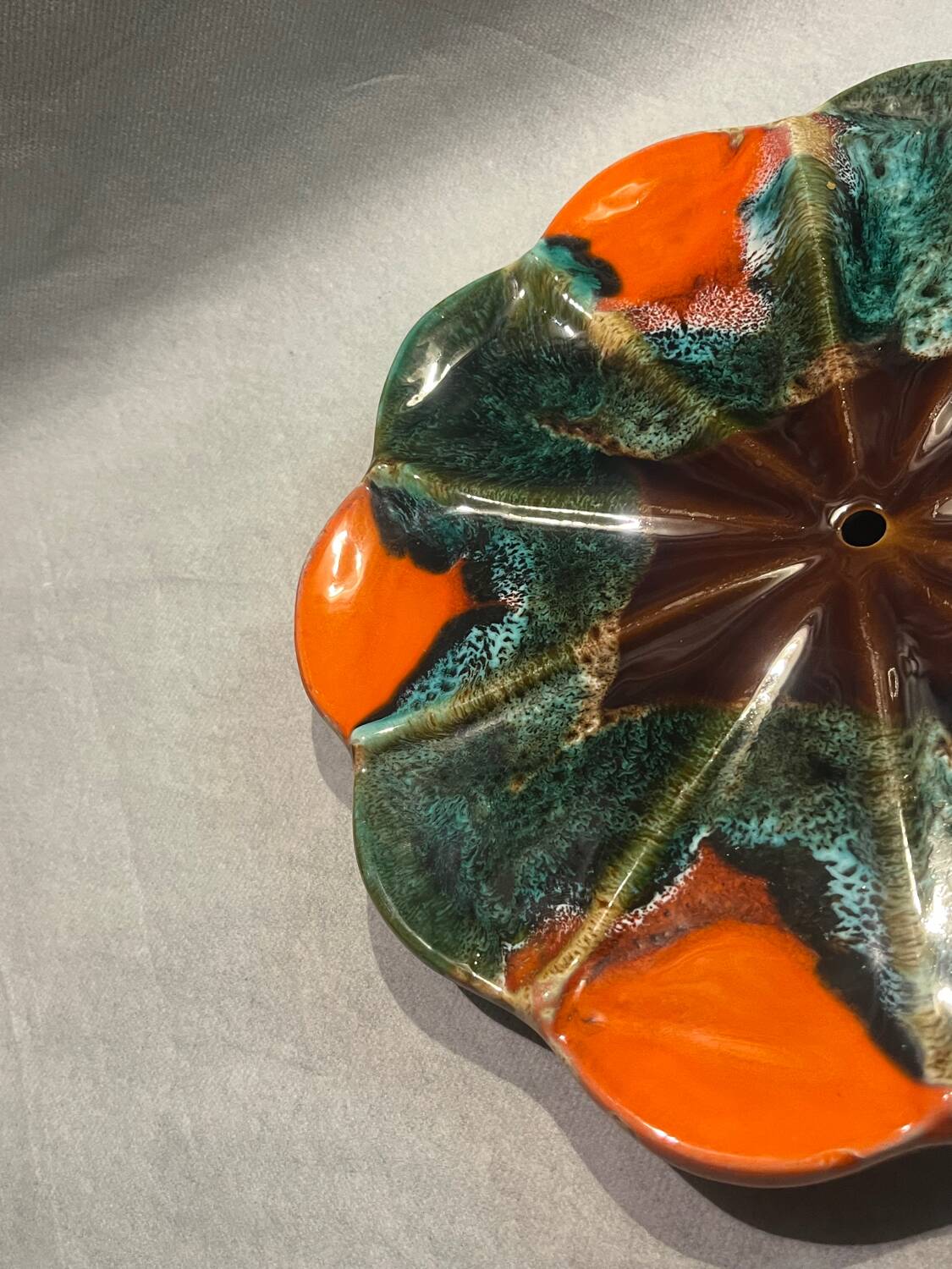 Plate signed Vallauris