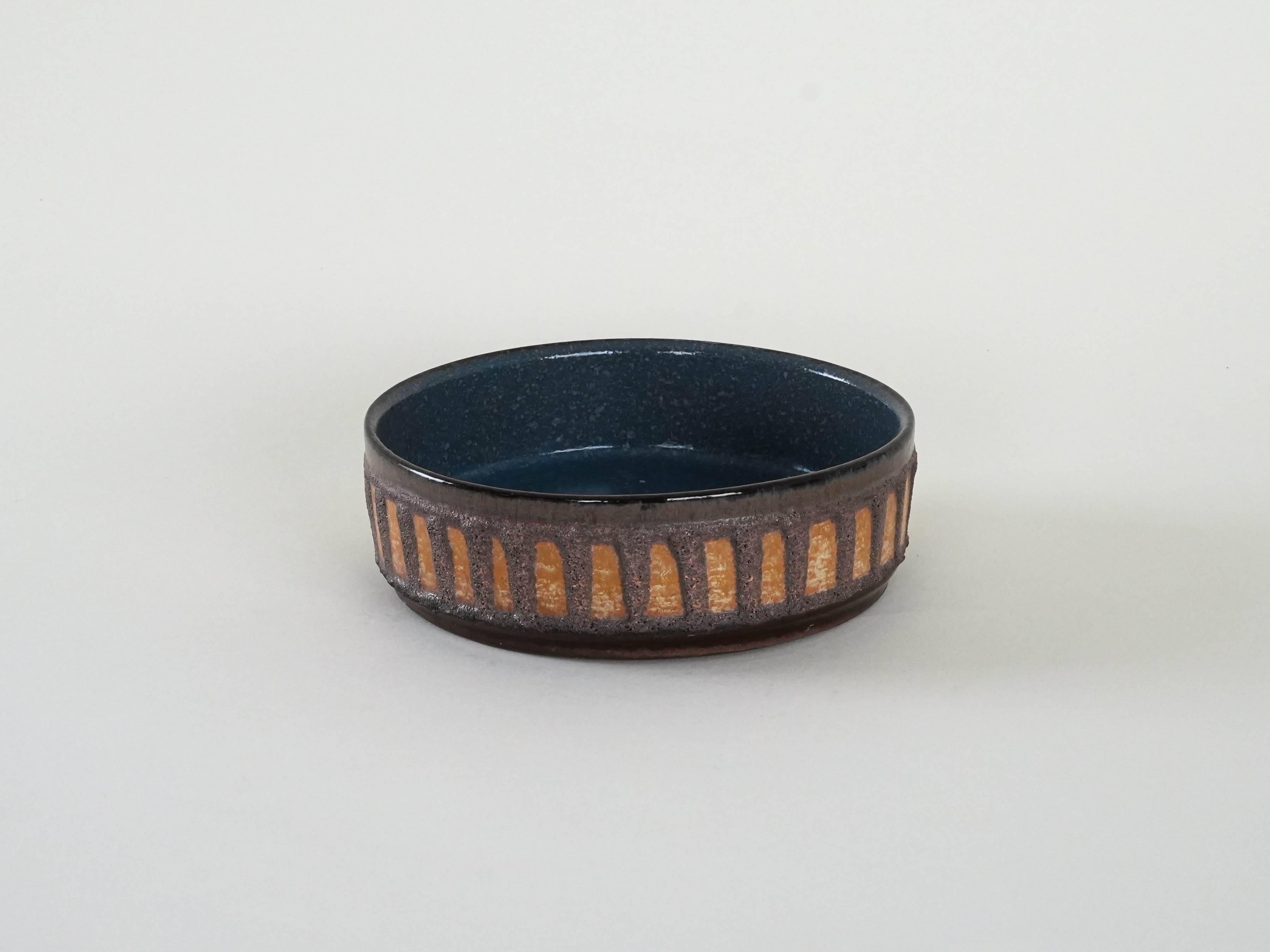 Ceramic bowl, Danish design, 1960s, production: Denmark