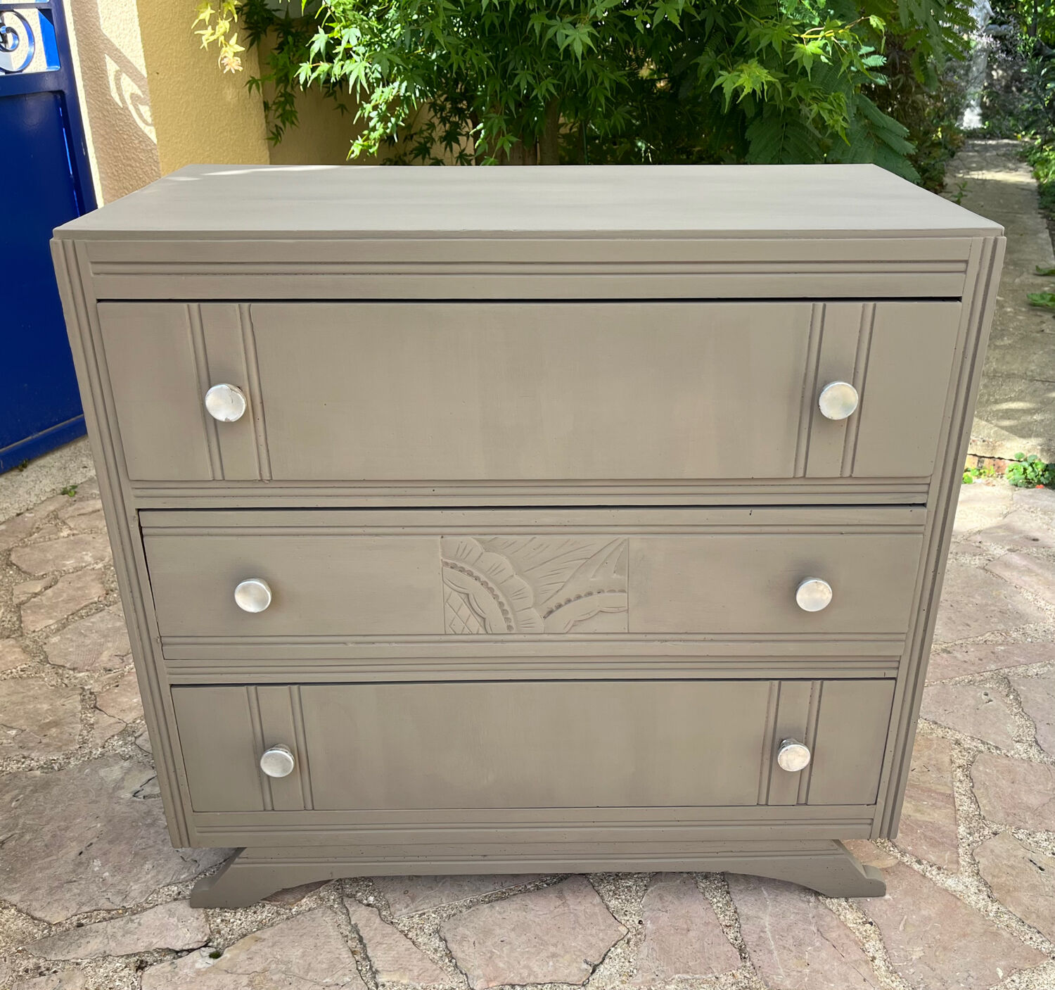 Wooden art deco chest of drawers