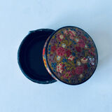 Indian papier-mâché box