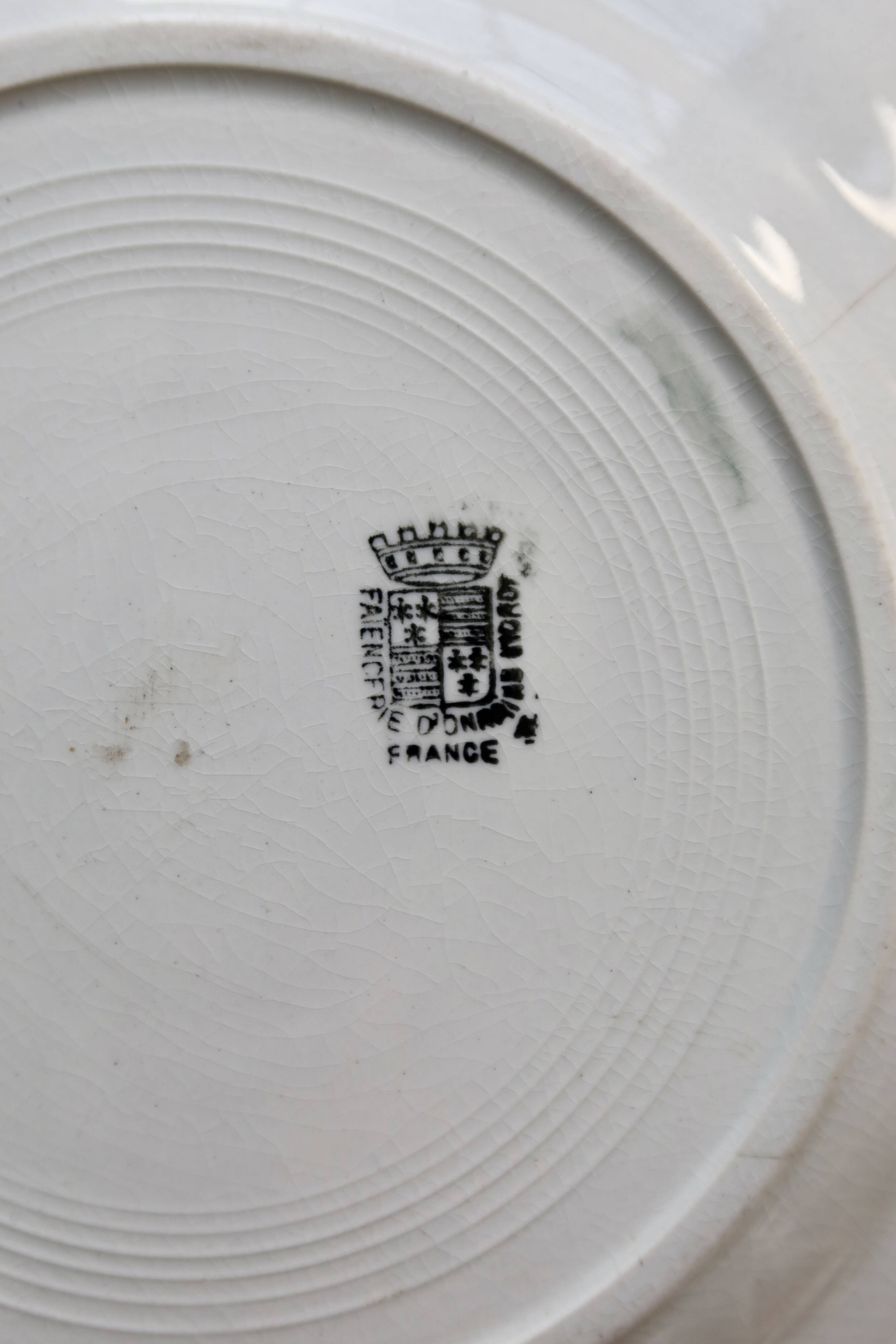 6 vintage dessert plates – Onnaing earthenware