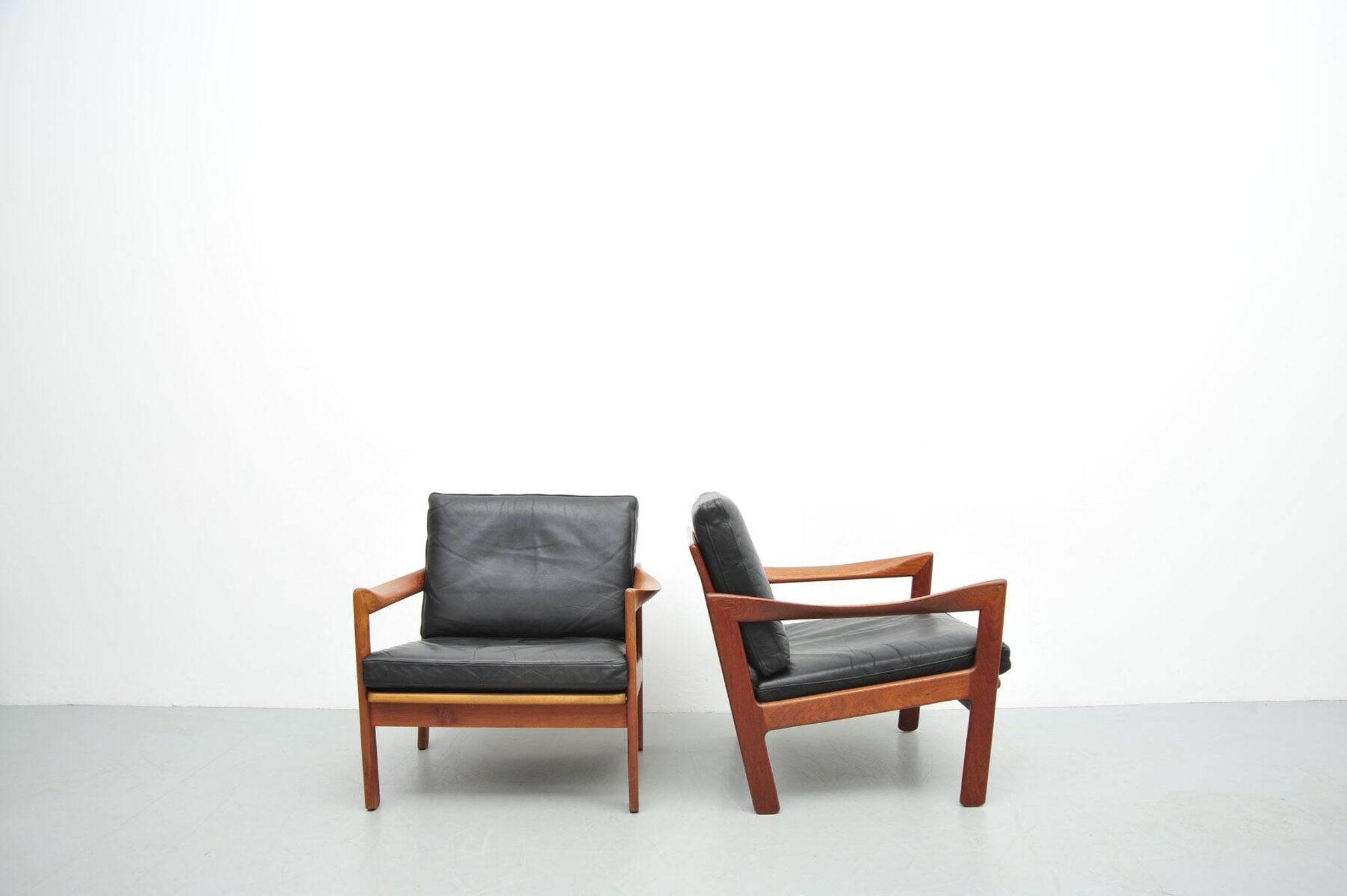 Fauteuils par Illum Wikkelsø pour Niels Eilersen, années 1950, ensemble de 2