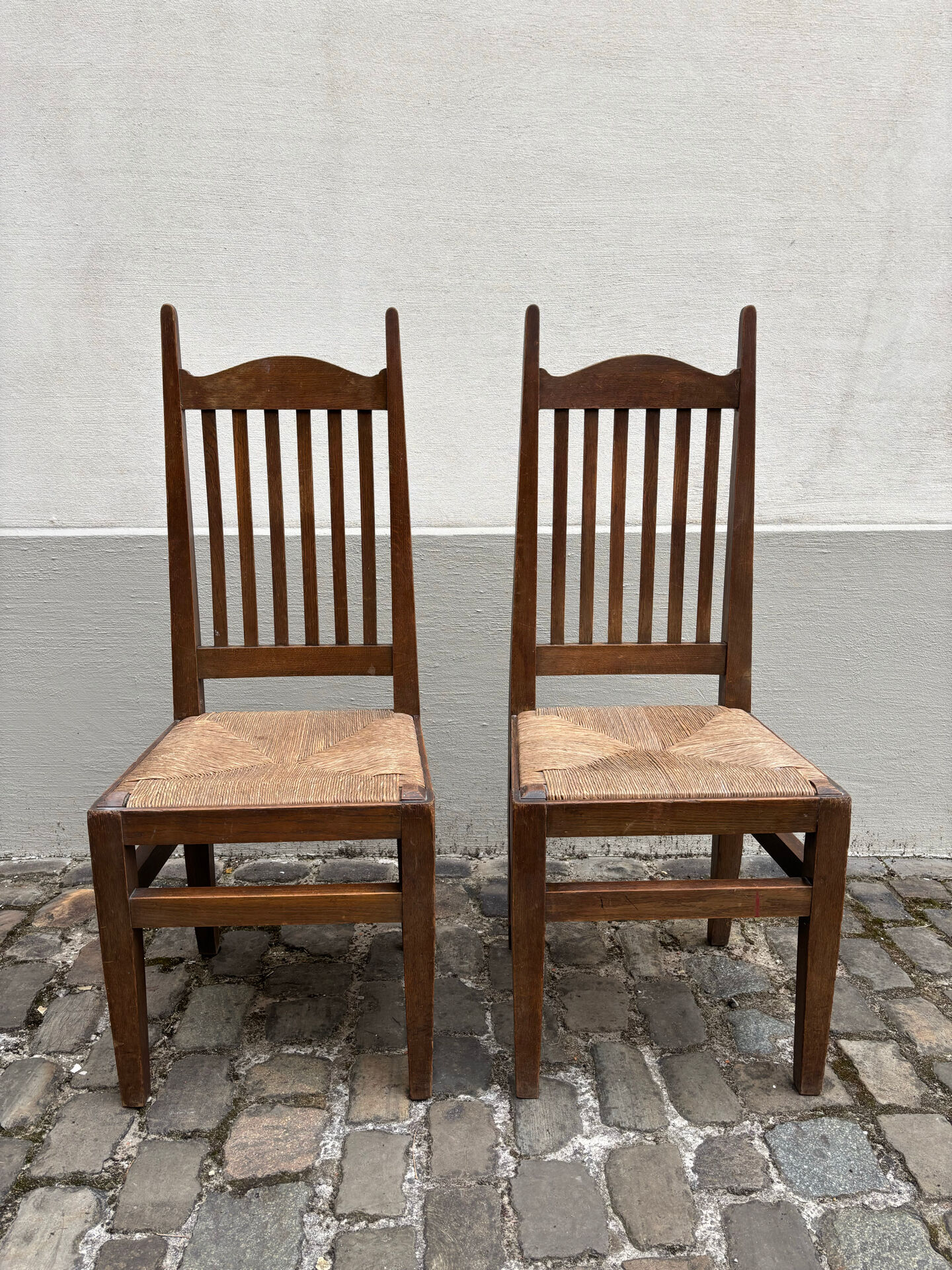 2 chaises en bois art nouveau