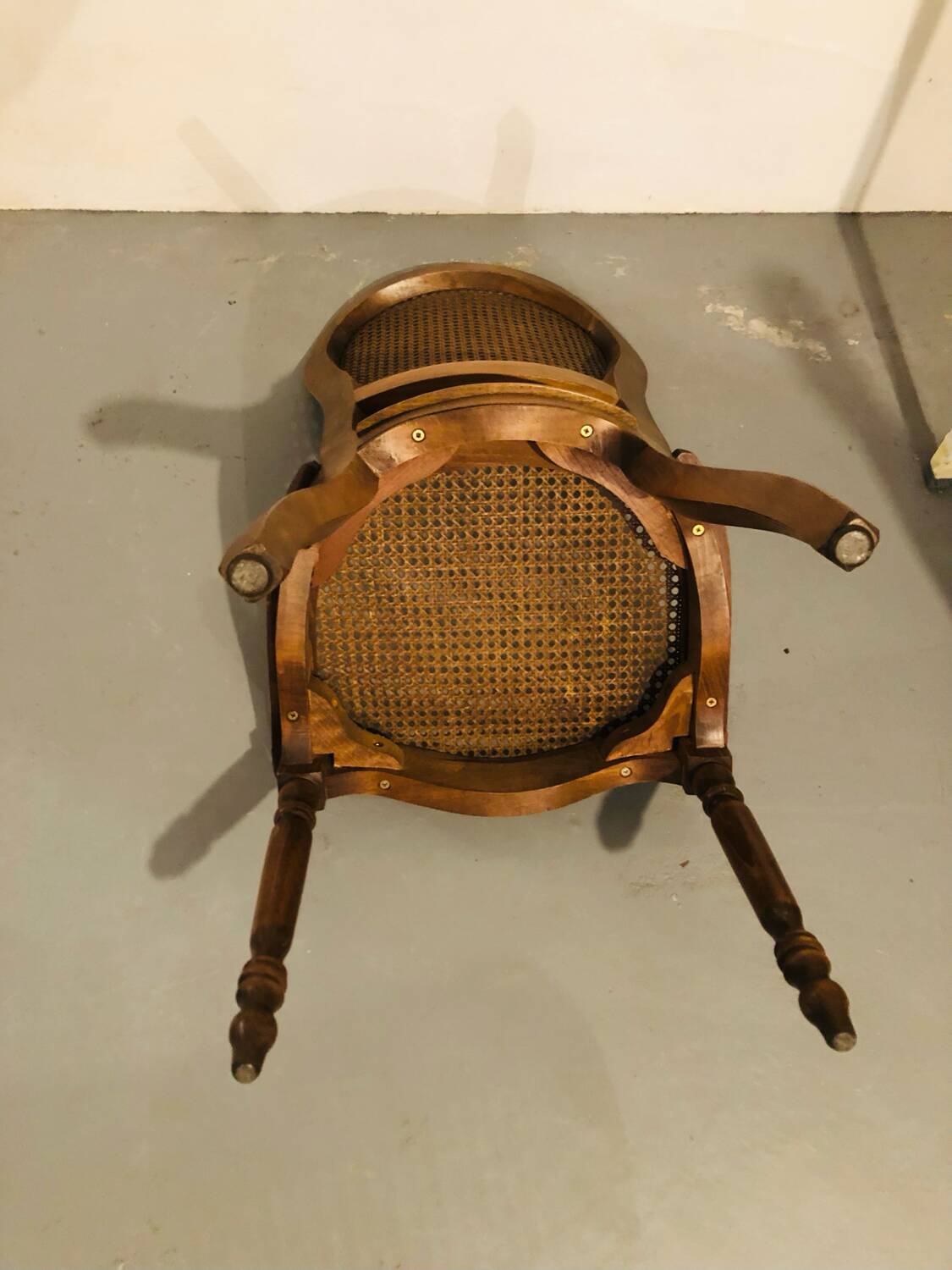 Set of 4 caned medallion chairs in Louis XVI style - Excellent condition - Oak