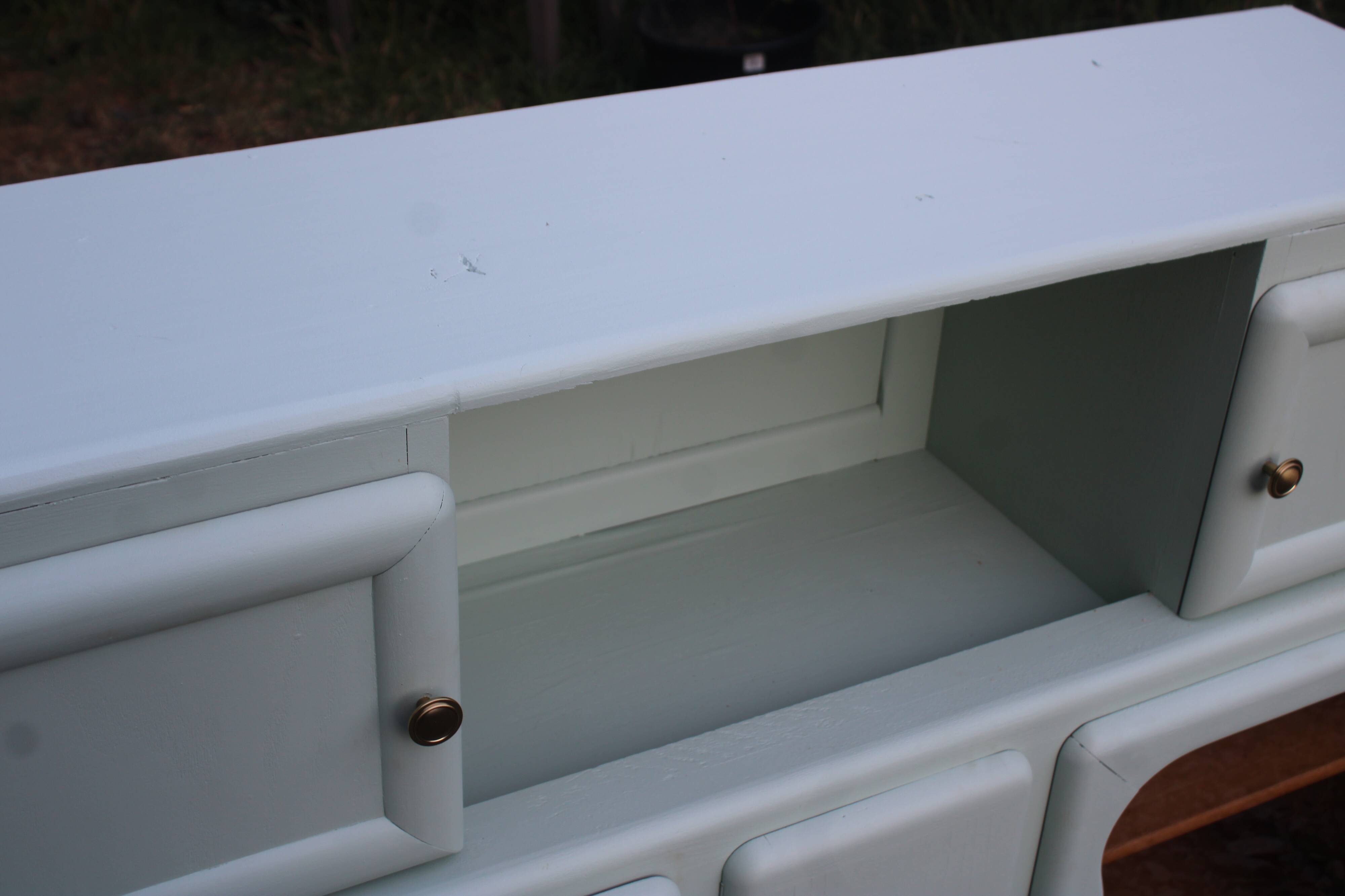 Renovated vintage buffet – Celadon Green Libéron