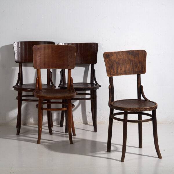 Antique bentwood dining chairs (circa 1920). Set of 4