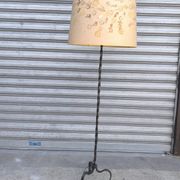 Lampadaire en fer forgé 1950