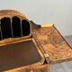 Bureau de style Queen Anne en placage de loupe de noyer, XXe siècle