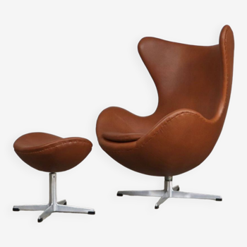 Egg Chair With Ottoman In Brown Leather By Arne Jacobsen For Fritz Hansen, 1960s