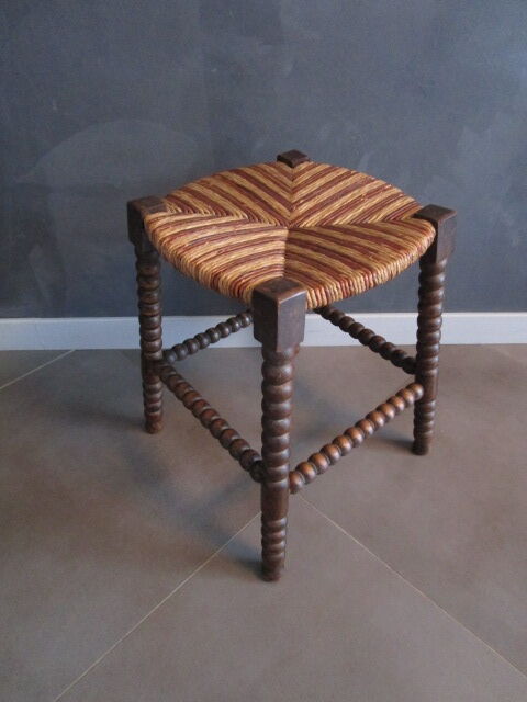 Antique mulched stool, turned feet