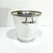 Seau à champagne en métal argenté, décor godrons
