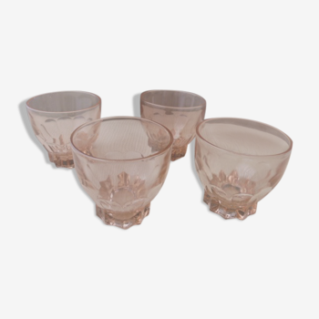 Set de 4 verres de table en verre rosé années 40.50