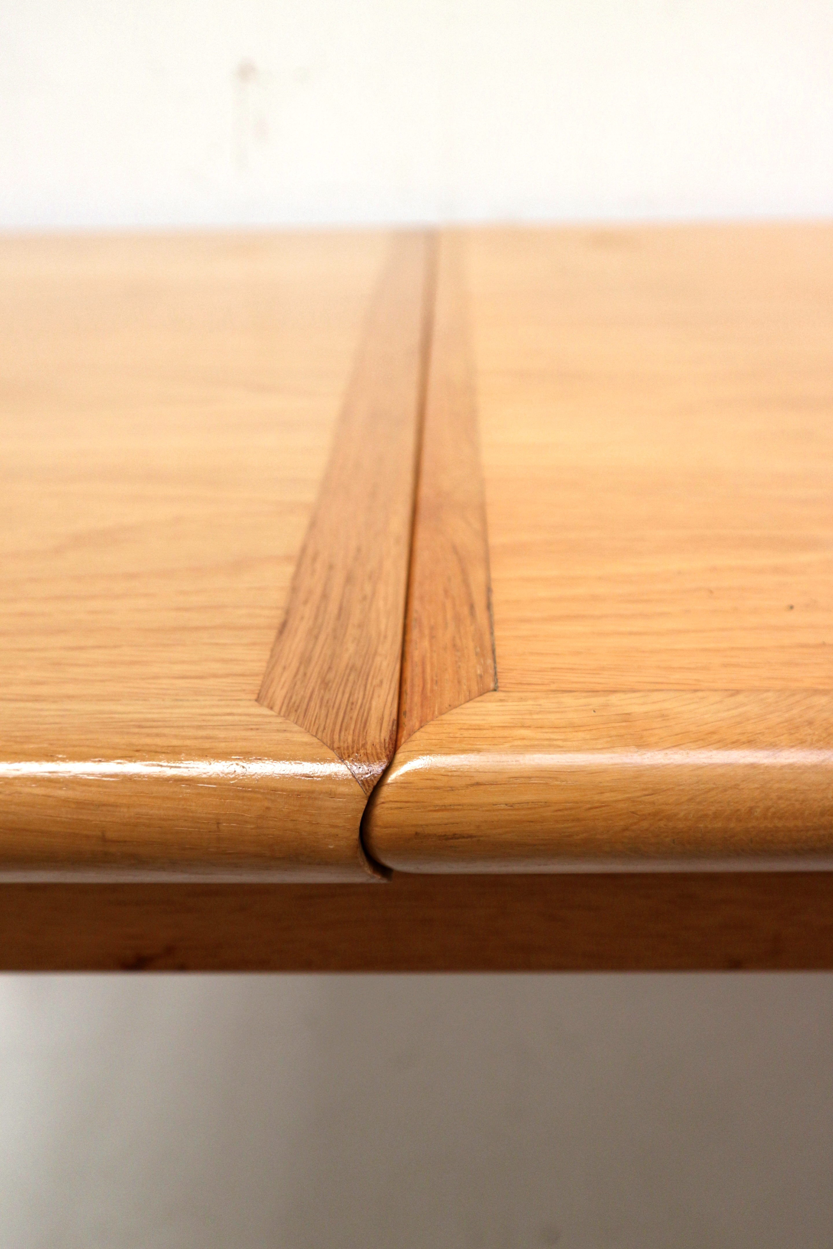 Extendable dining table from Lübke made in the 1970s