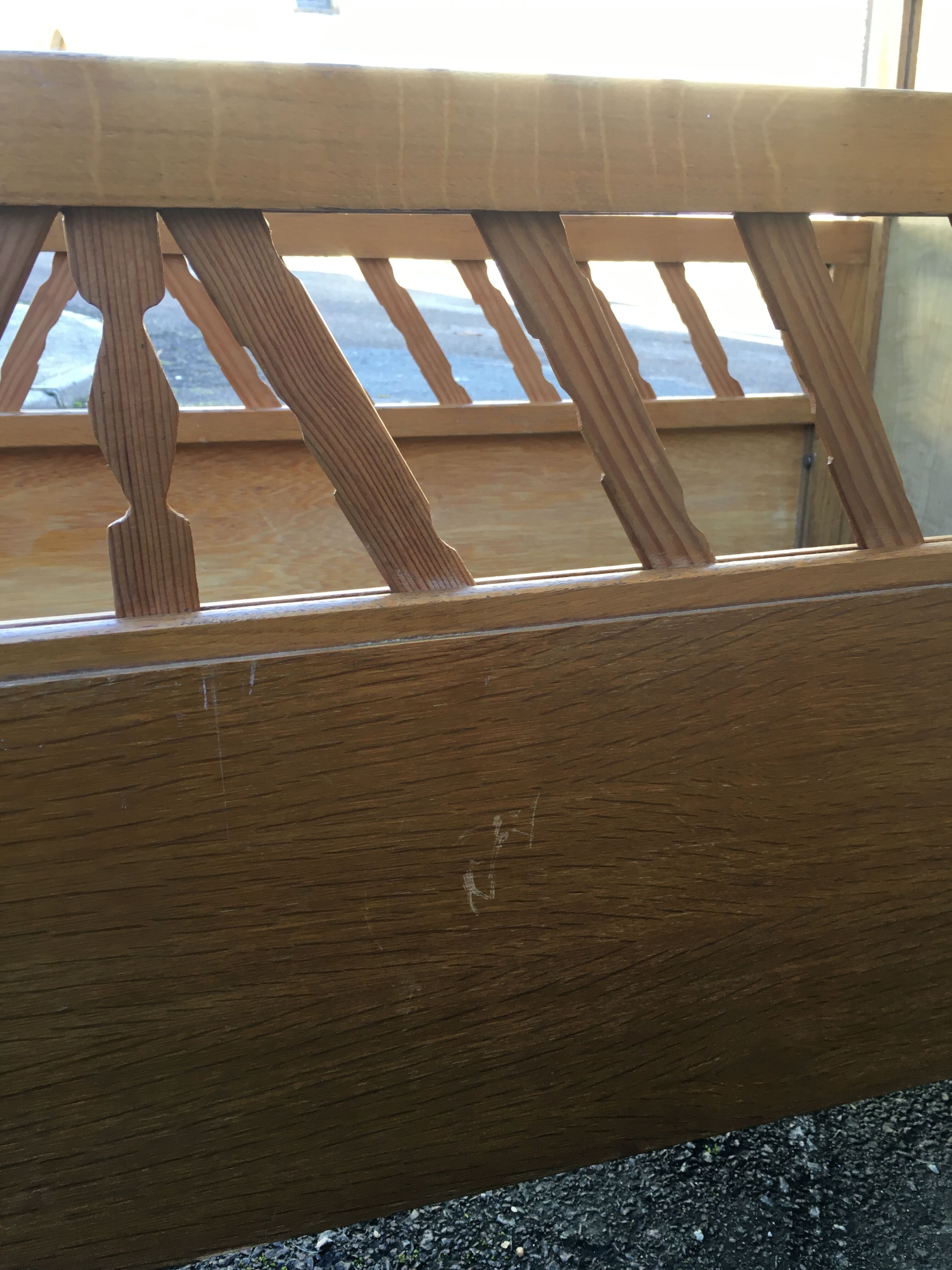 Child bed in wooden foot compass