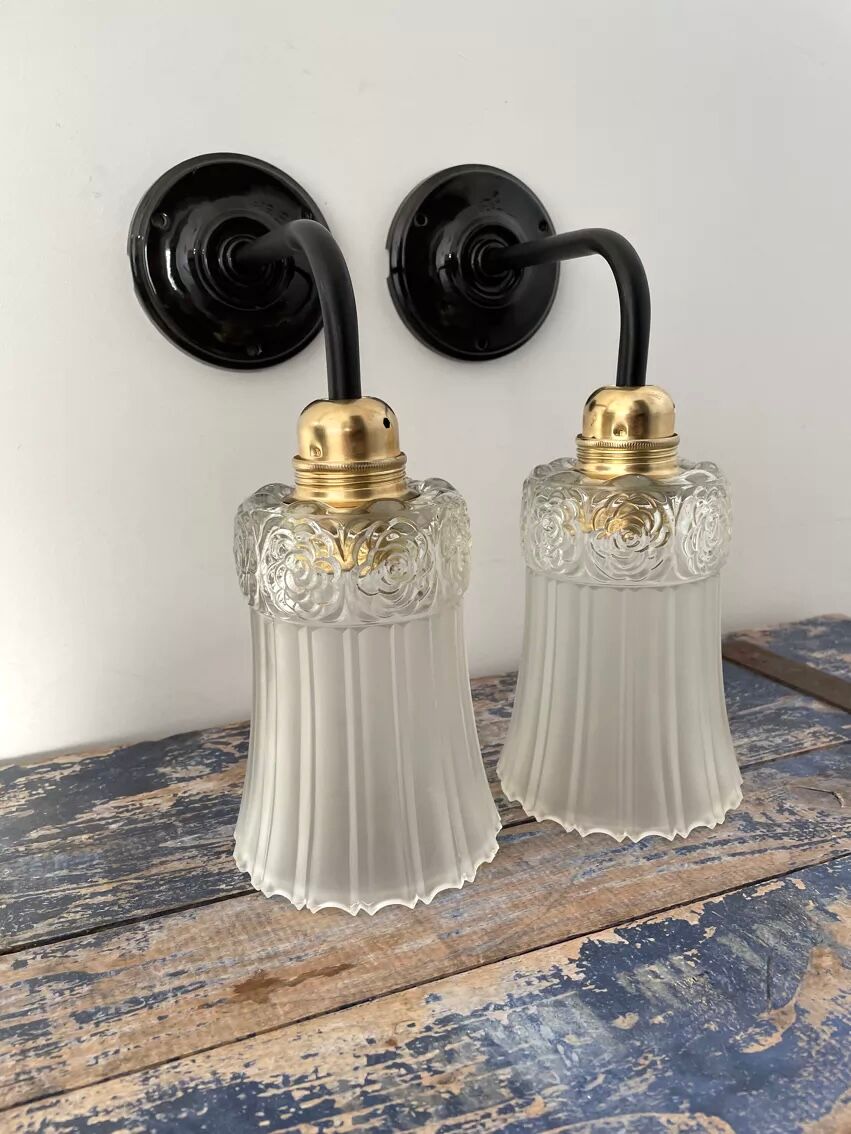 Paire d’appliques vintage en verre ciselé Art Déco