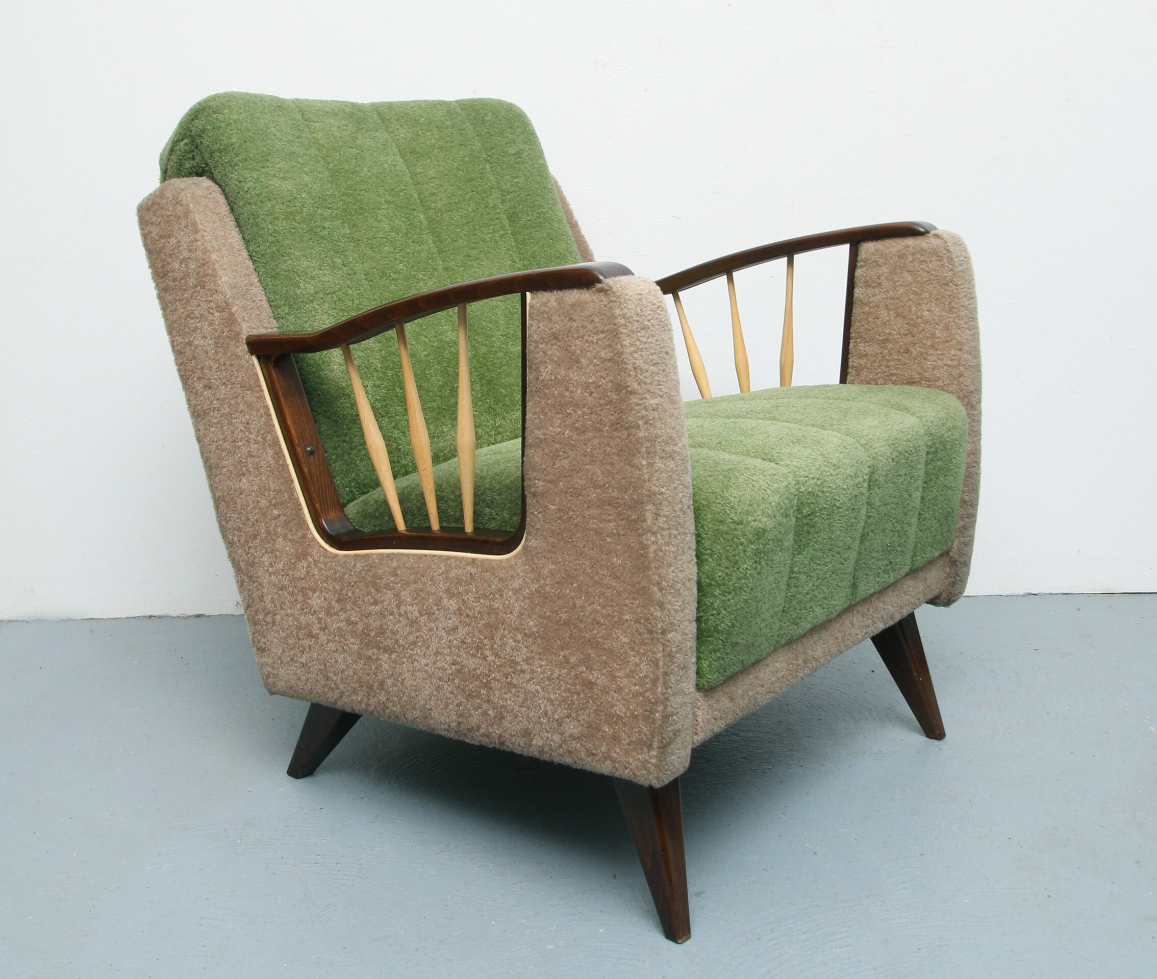 1950s chair in beige and green