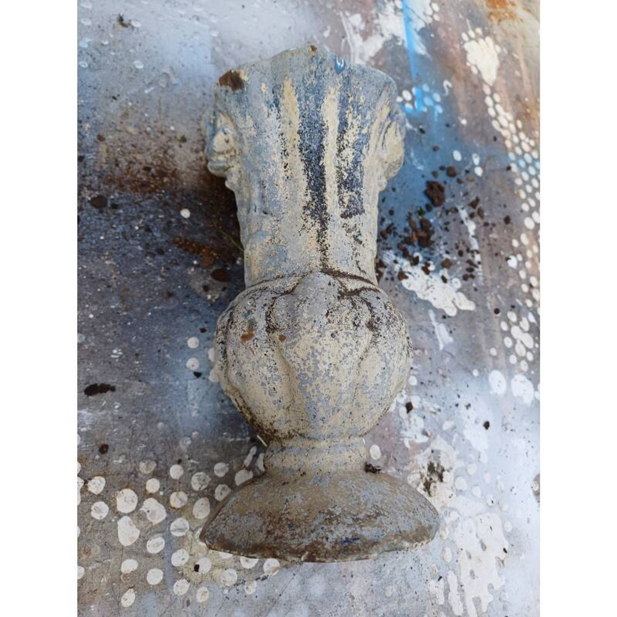 Pair of cast iron vases from 1900 from Charleville-Mézières