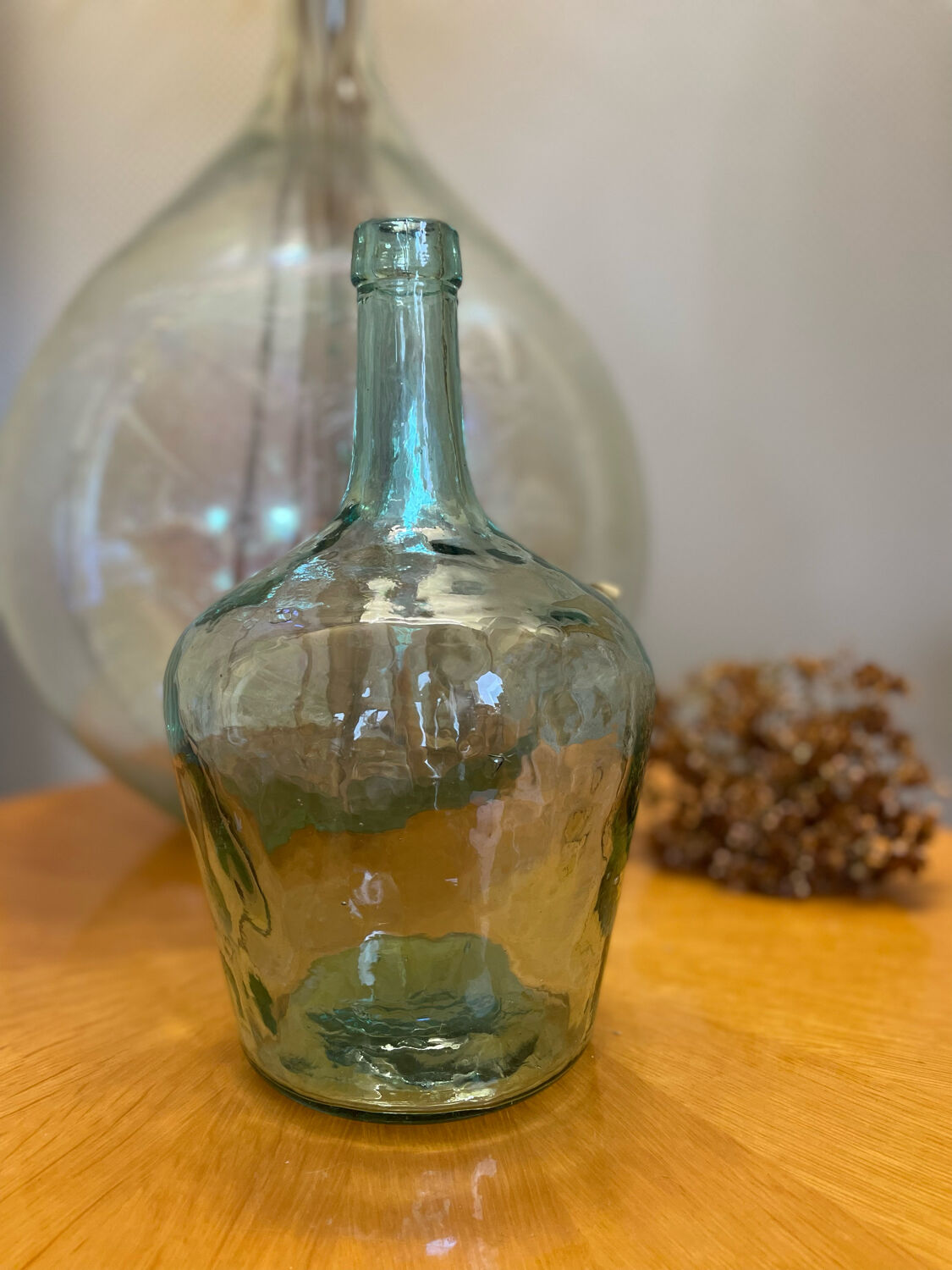 Lady Jeanne vintage transparent