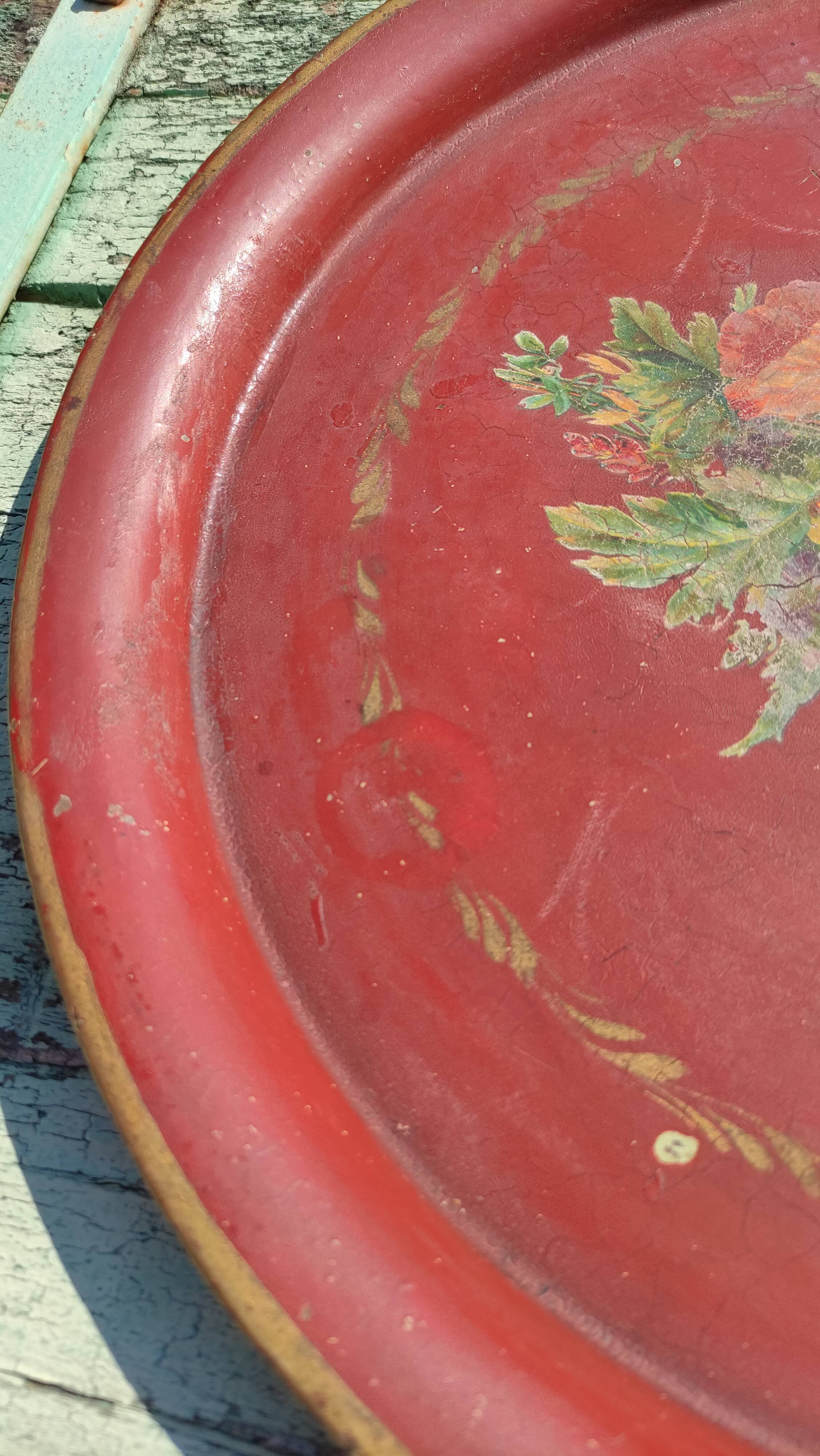 Large plate in painted sheet metal Napoleon III