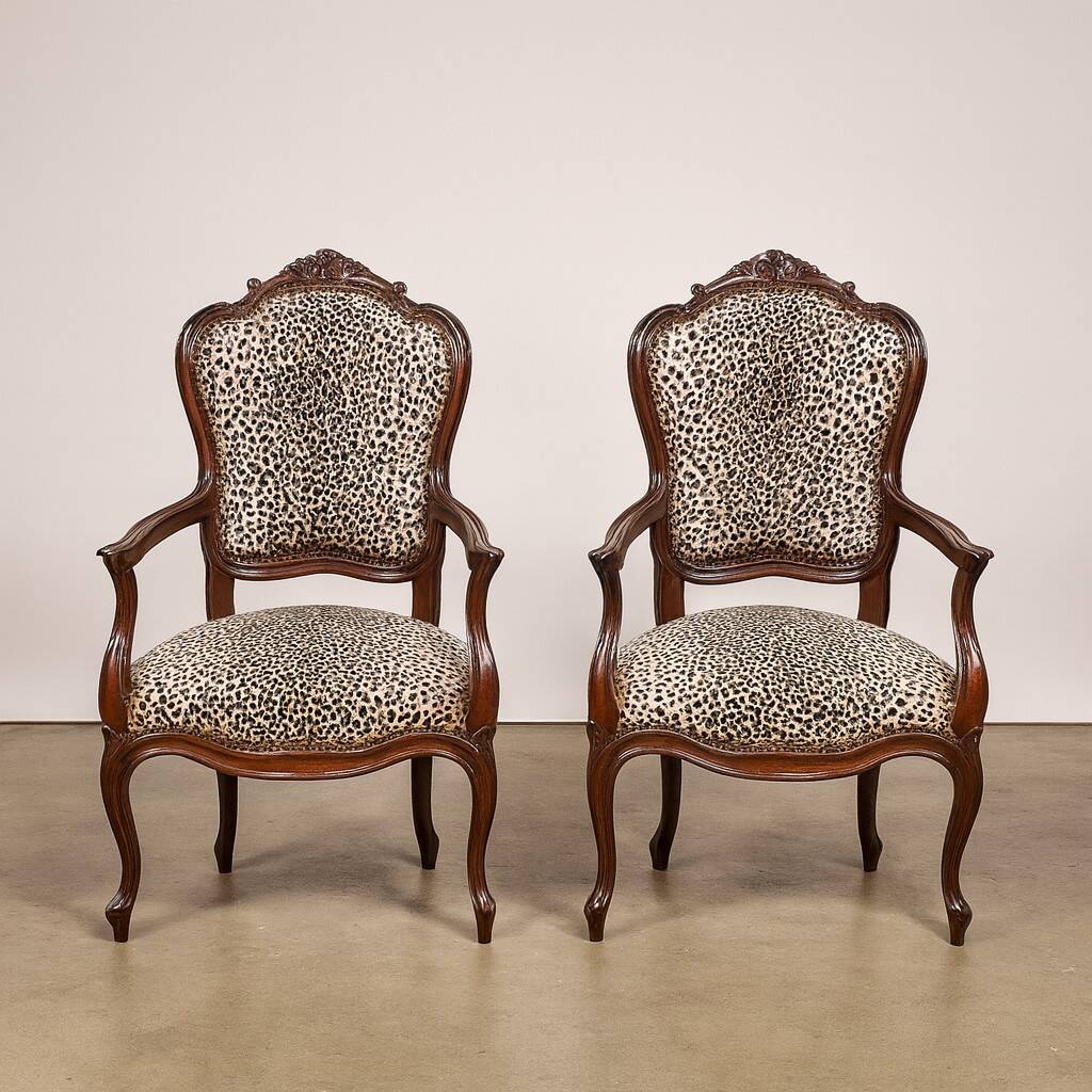 Pair of violin-shaped armchairs from the Napoléon III period in mahogany, 19th century.