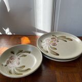 6 flat and deep stoneware plates