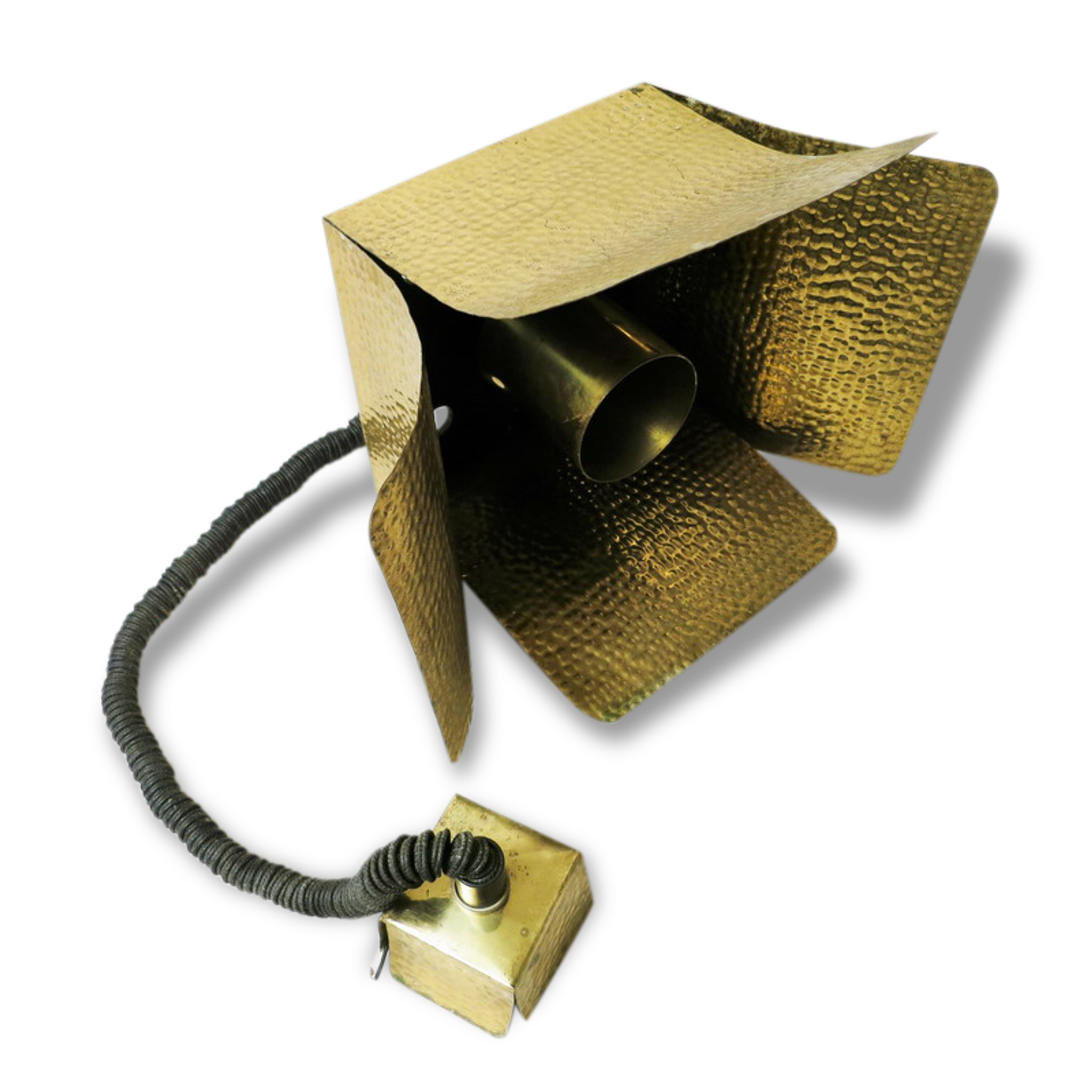 Suspension 60 years hammered brass