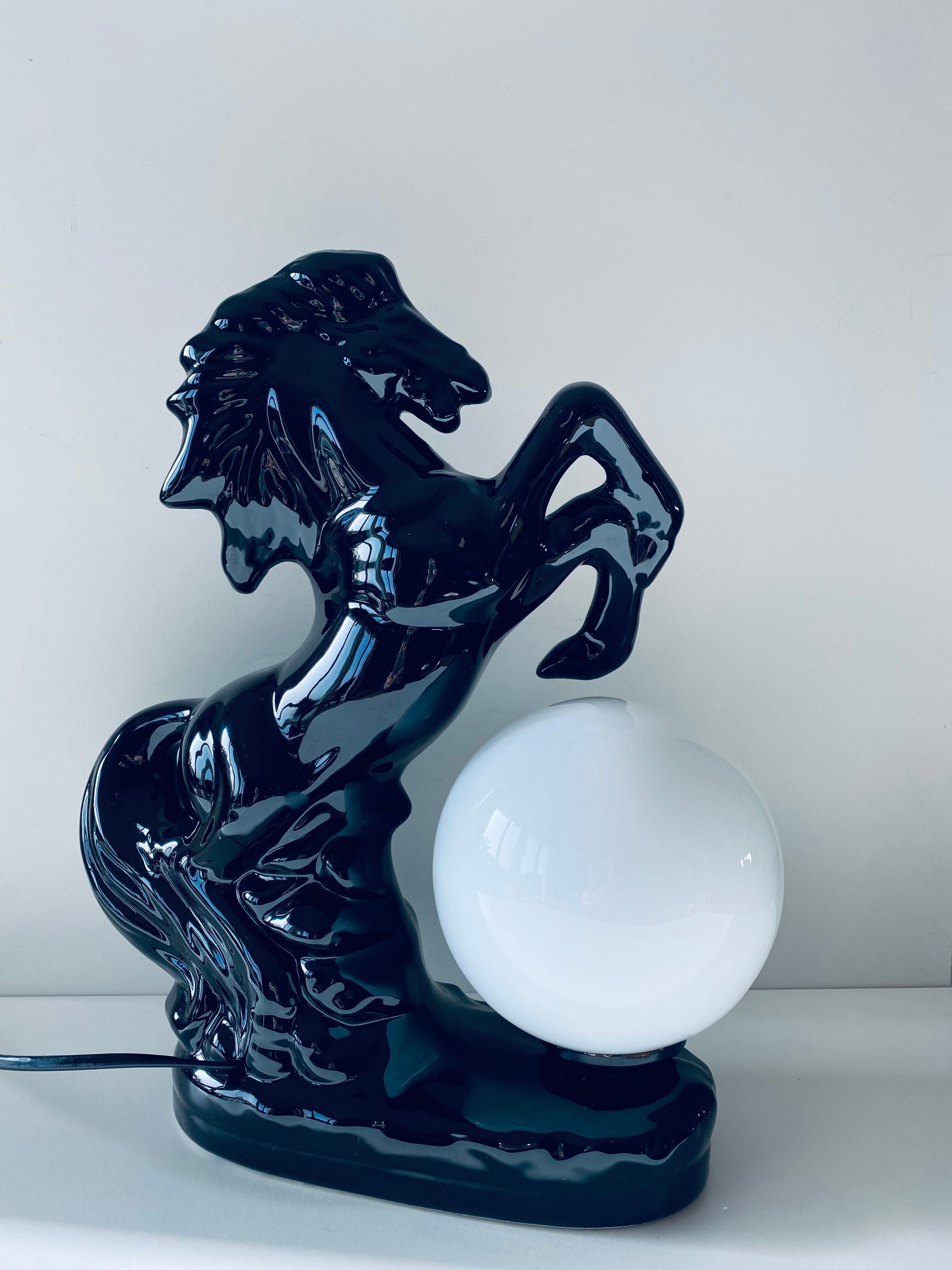 Ceramic and opaline horse lamp
