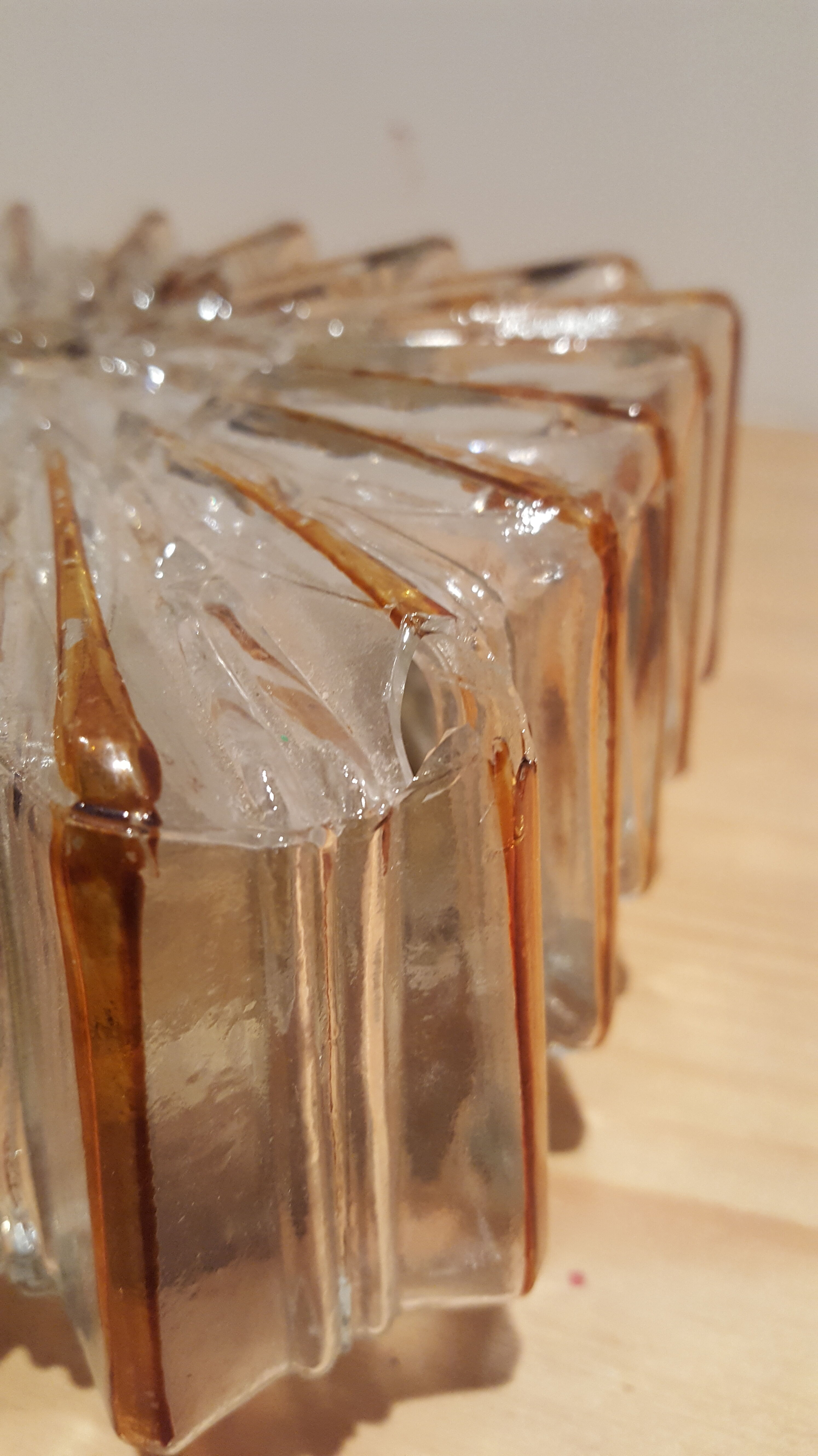 Ceiling in cast glass