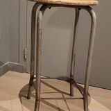 High workshop stool in wood and metal