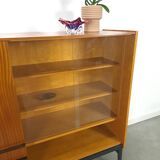 Design Mezulanik showcase with shelves