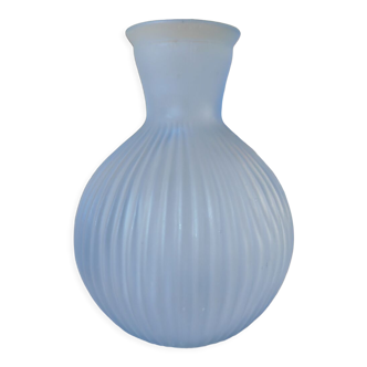 Vase verre pressé