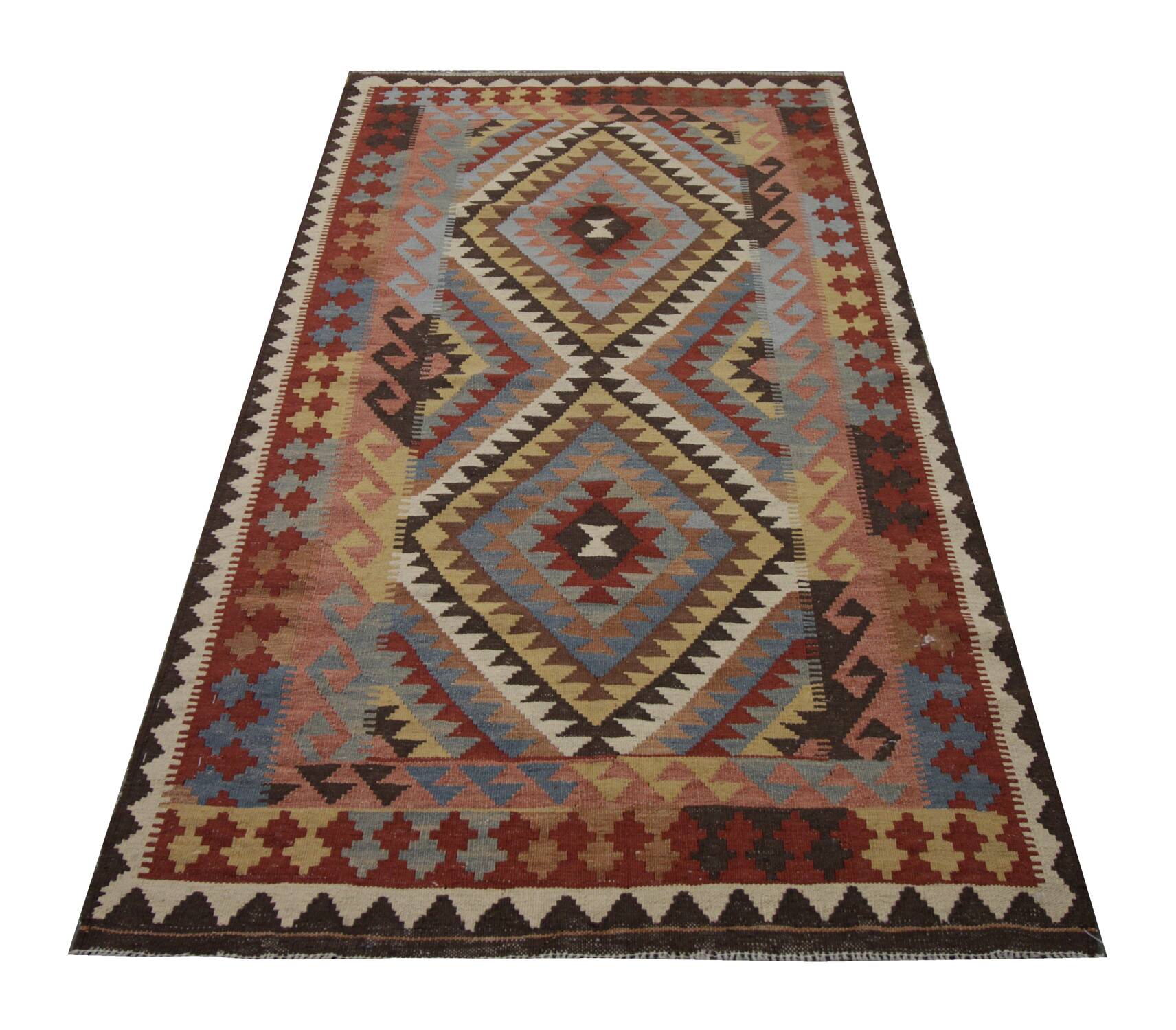 Geometric Tribal Kilim Rug, Handmade Wool Rug in Earthy Browns 104 x 188 cm