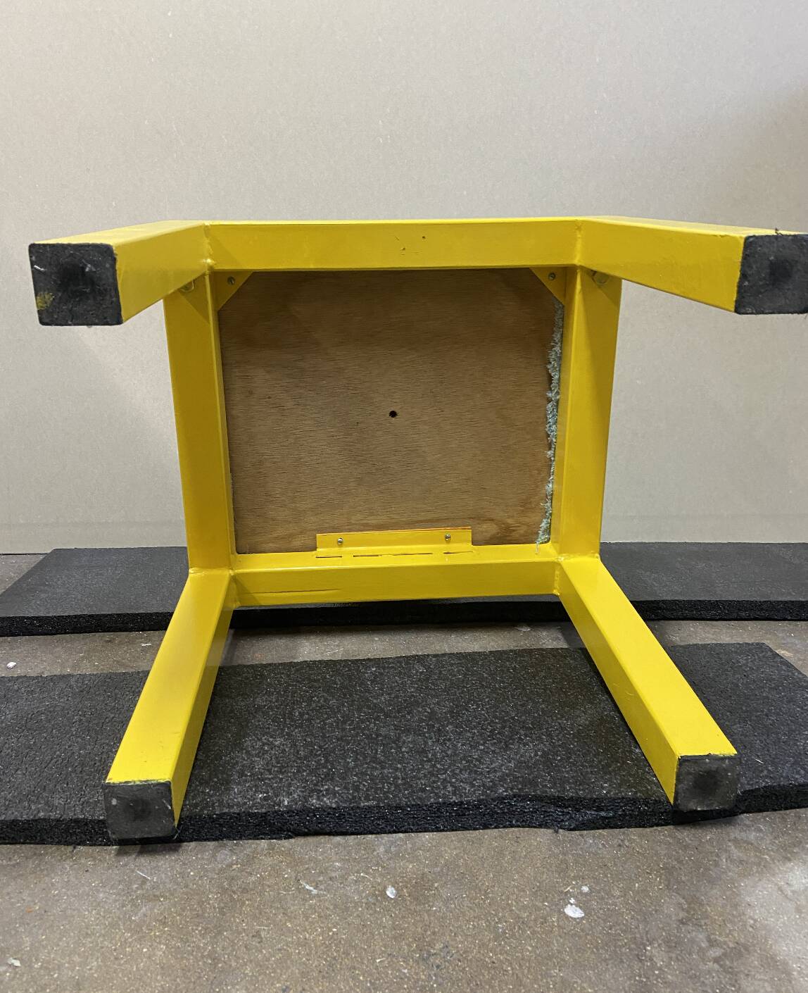 Postmodern Memphis chair in yellow and blue, Michele de Luchi style