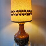Vintage ceramic lamp with double lighting.