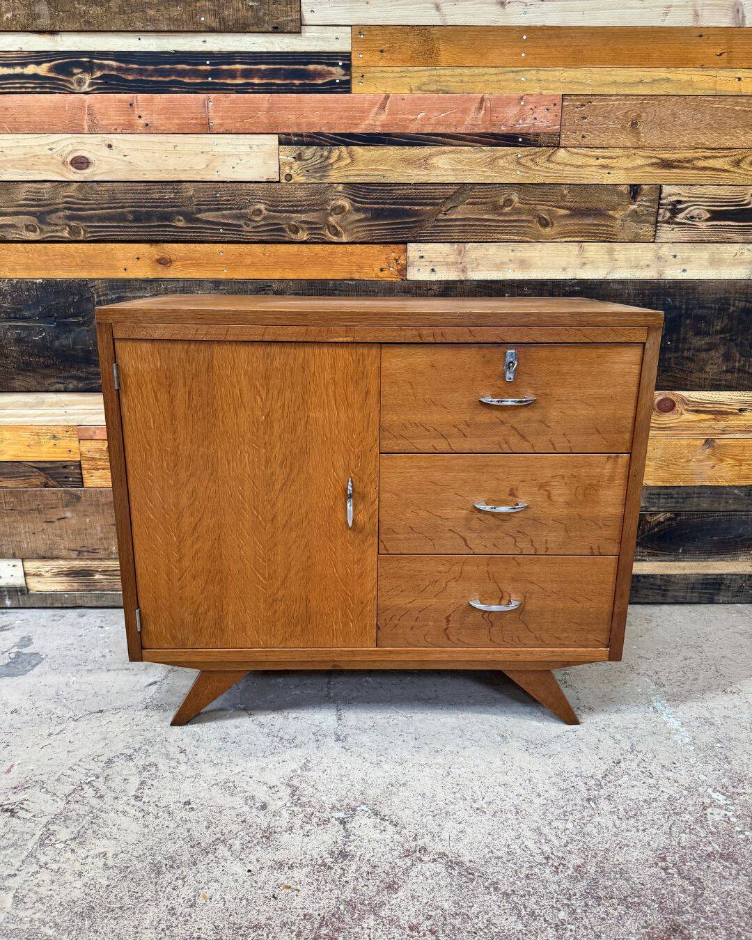 Vintage multifunctional chest of drawers