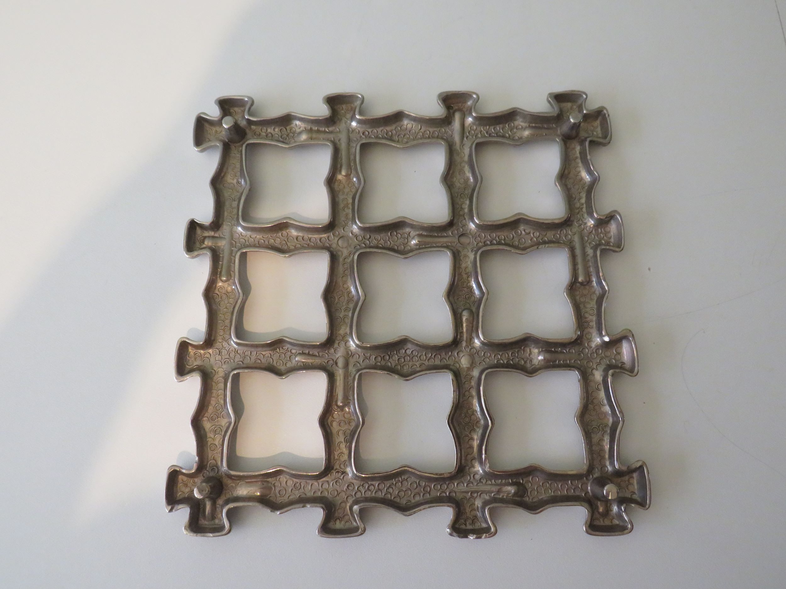 Vintage faux bamboo trivet, Hollywood Regency style