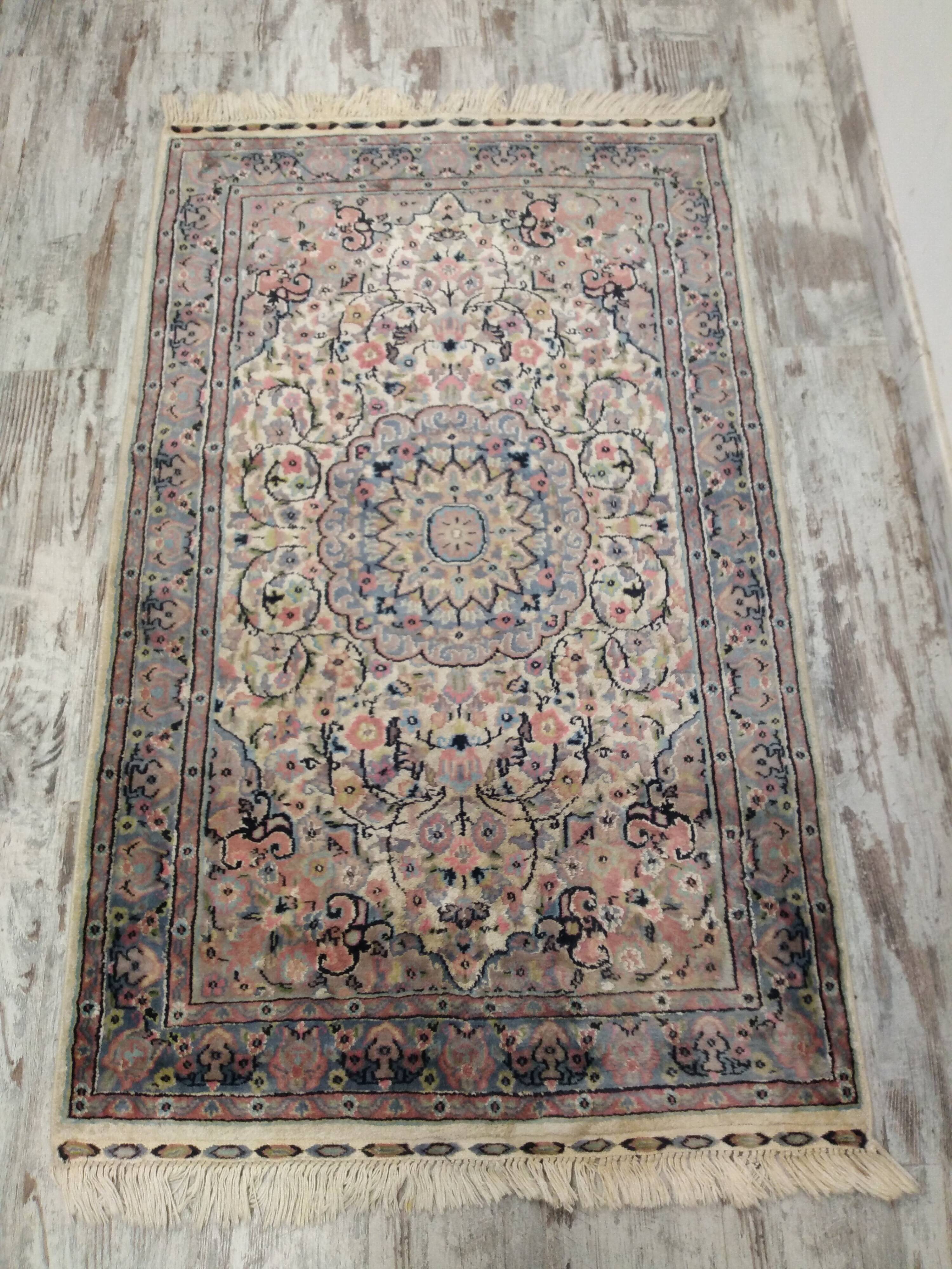 Tapis persan d'orient fait main