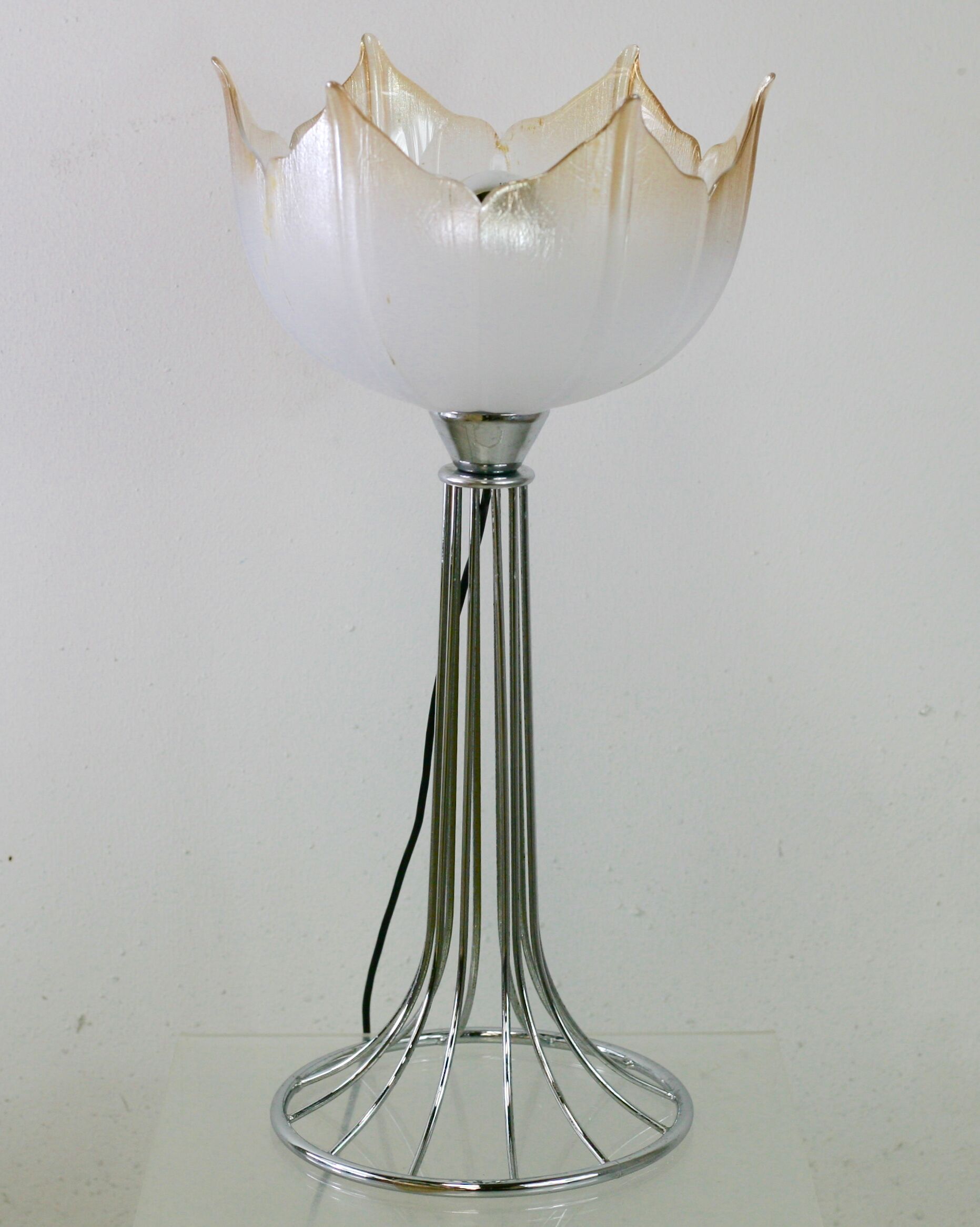 Lamp "space age". glass reflector, metal base. Circa 1970