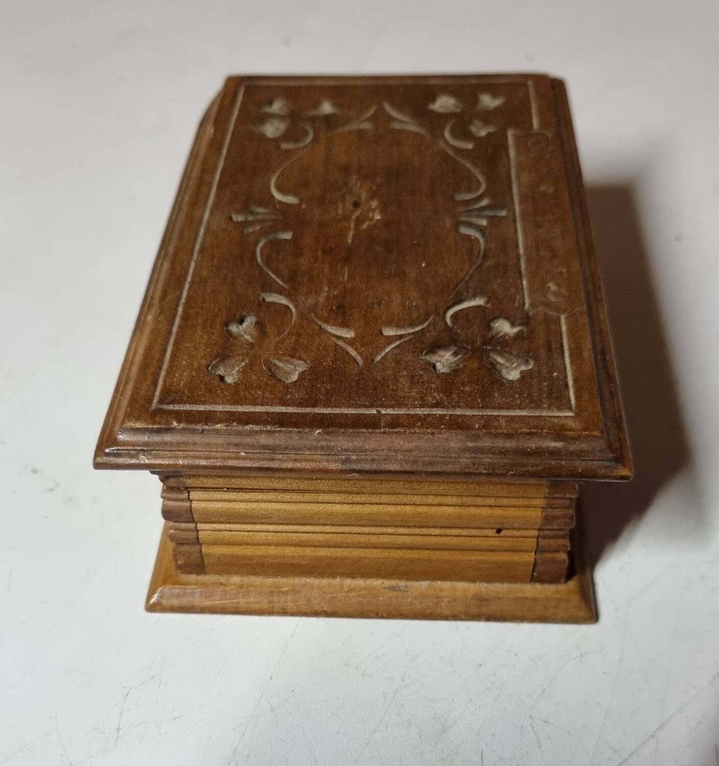 Small antique wooden chest / box with engraving