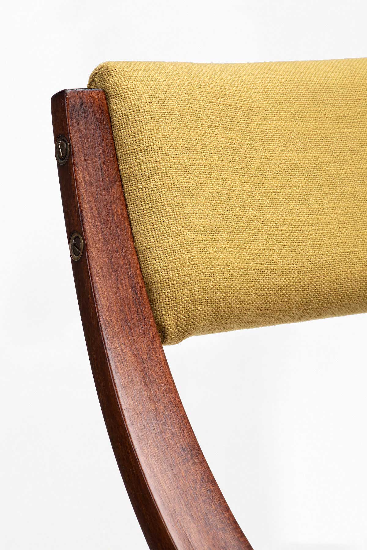 Ensemble de 4 chaises skoczek des années 1960.