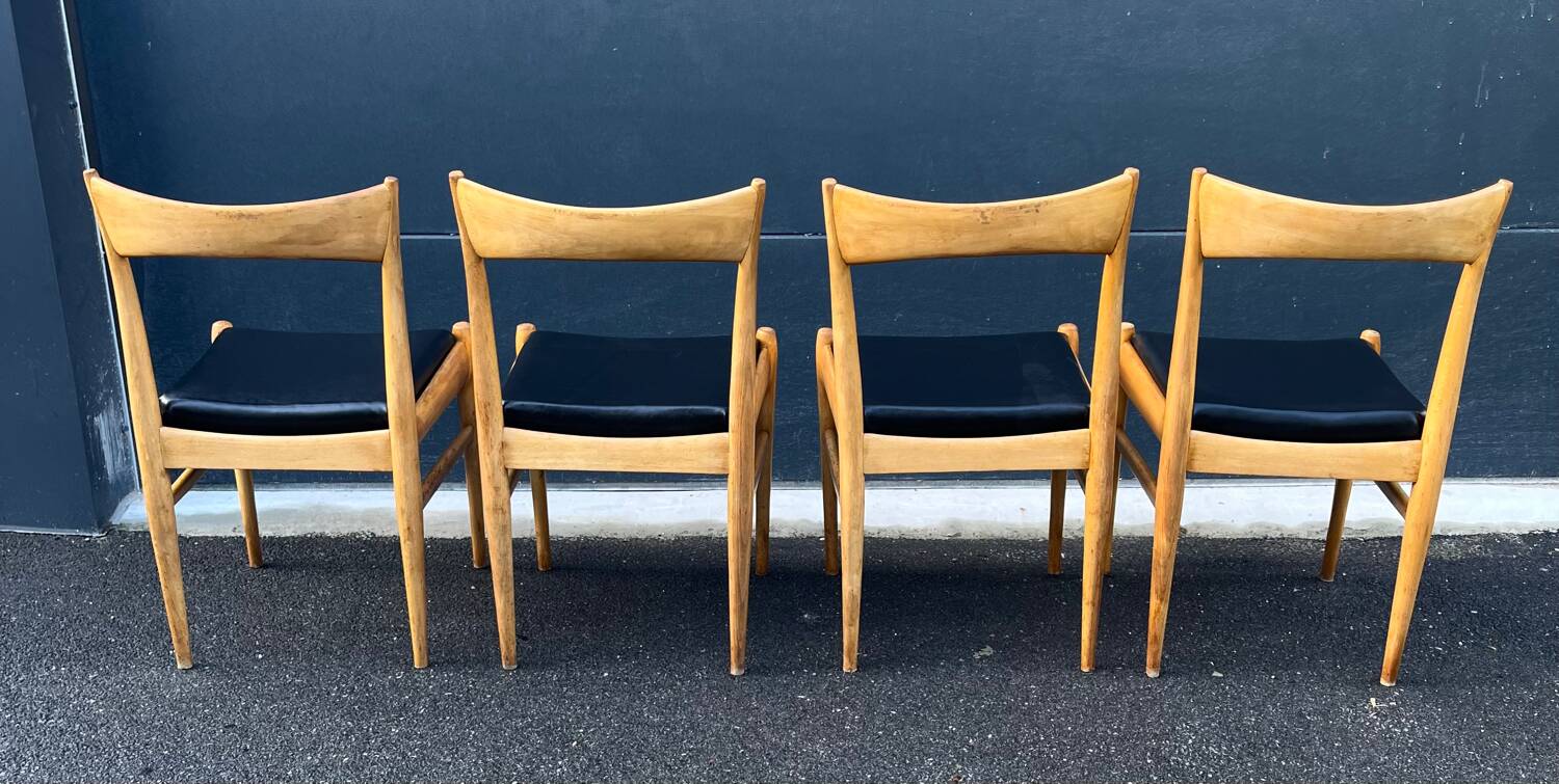 Scandinavian chair in wood and skai