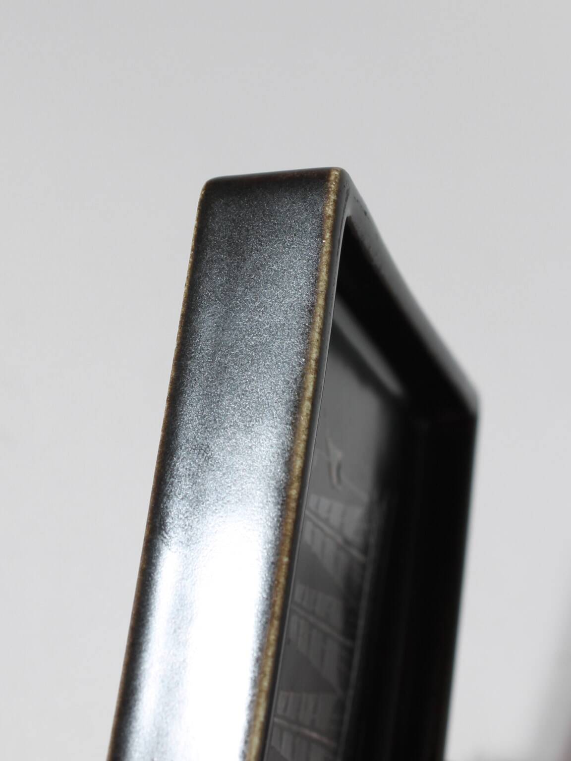 Cendrier en céramique "Facett" de Sven Jonson, pour Gustavsberg, années 1960.