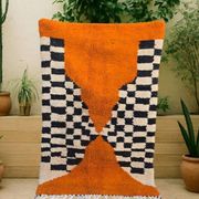 Handmade pure wool rug