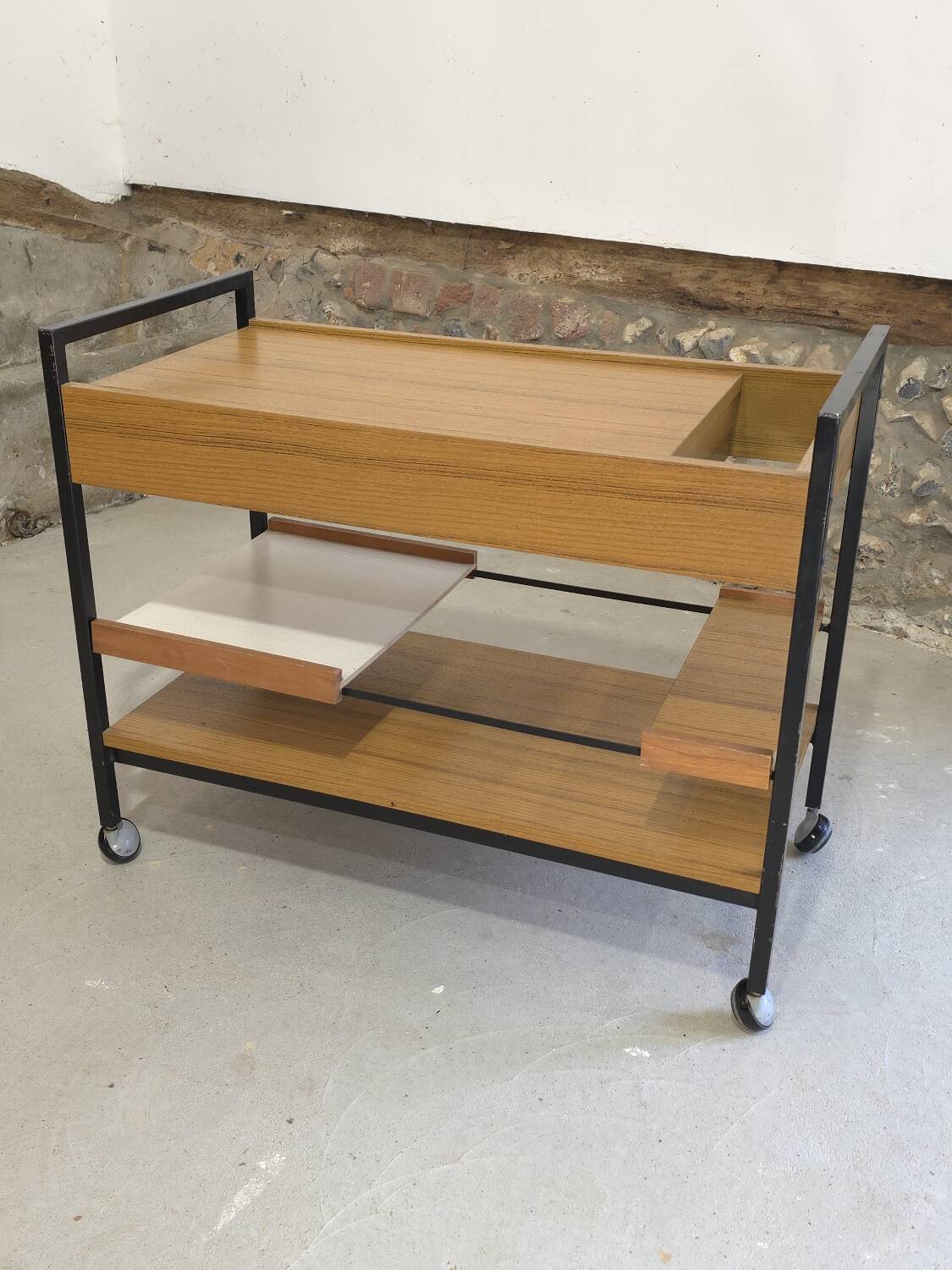 Pierre Guariche serving trolley circa 1960