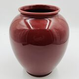 Vintage vase in glazed burgundy ceramic