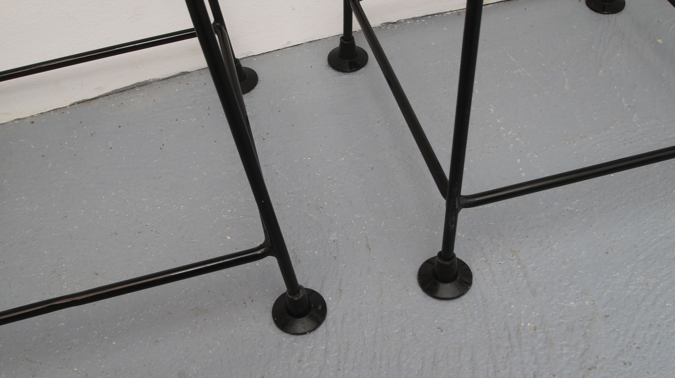 Set of 4 bar-stools Wire 1960s
