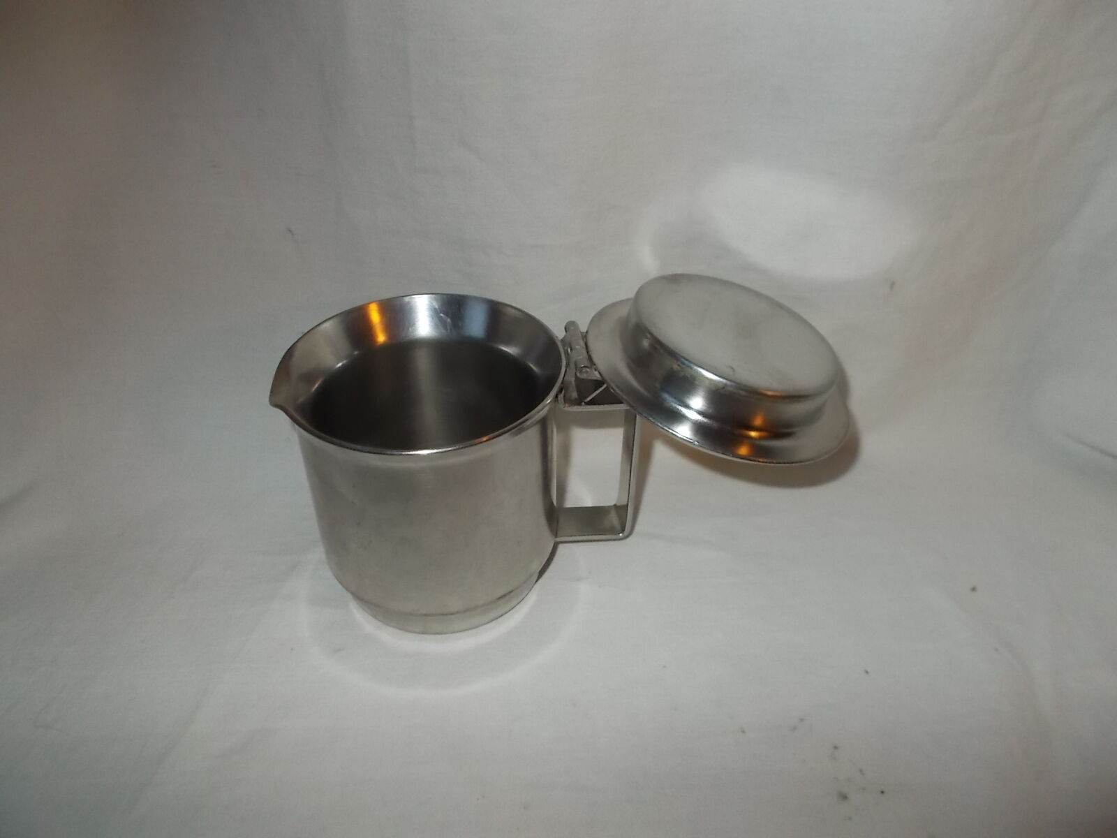 Stainless milk pot