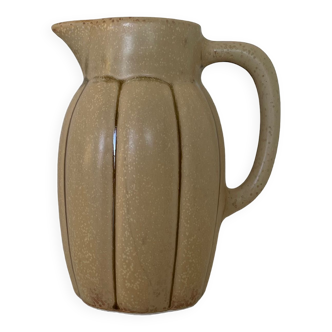 Pitcher